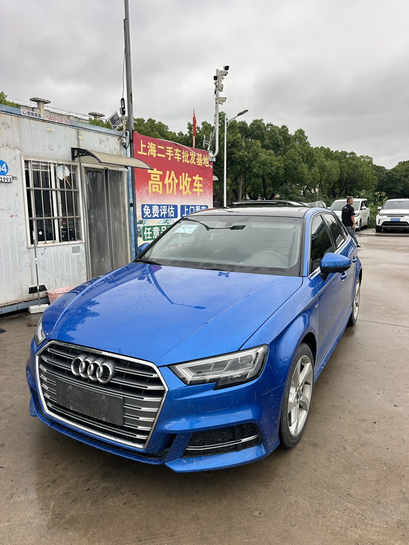Audi A3 2020 car image #2