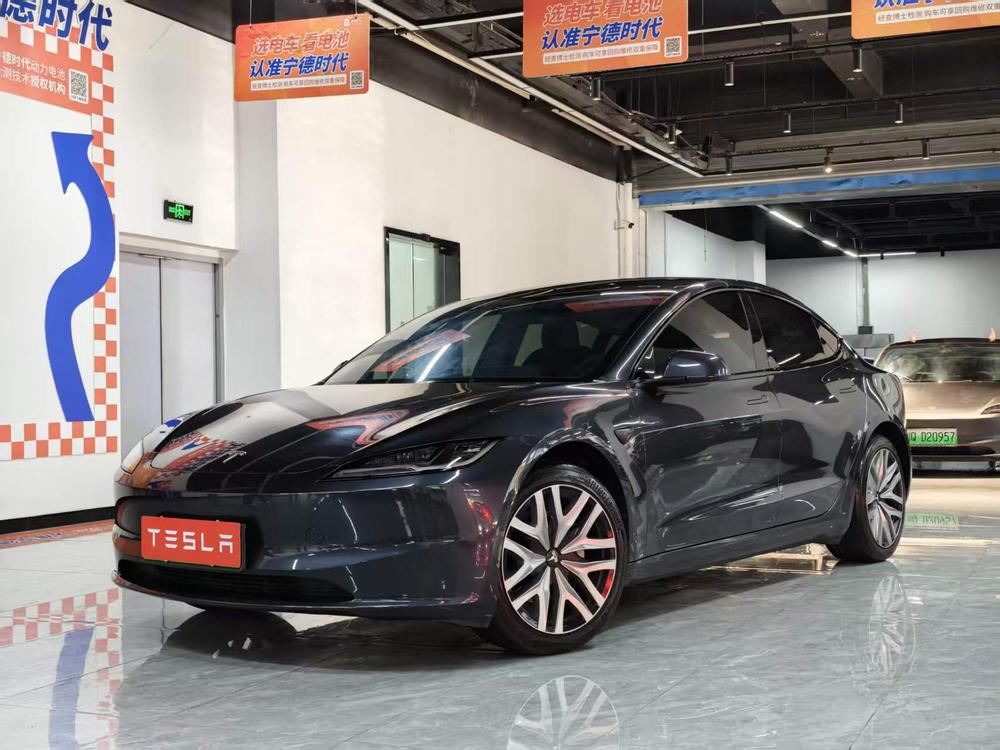 Tesla Model 3 2025 car image 
