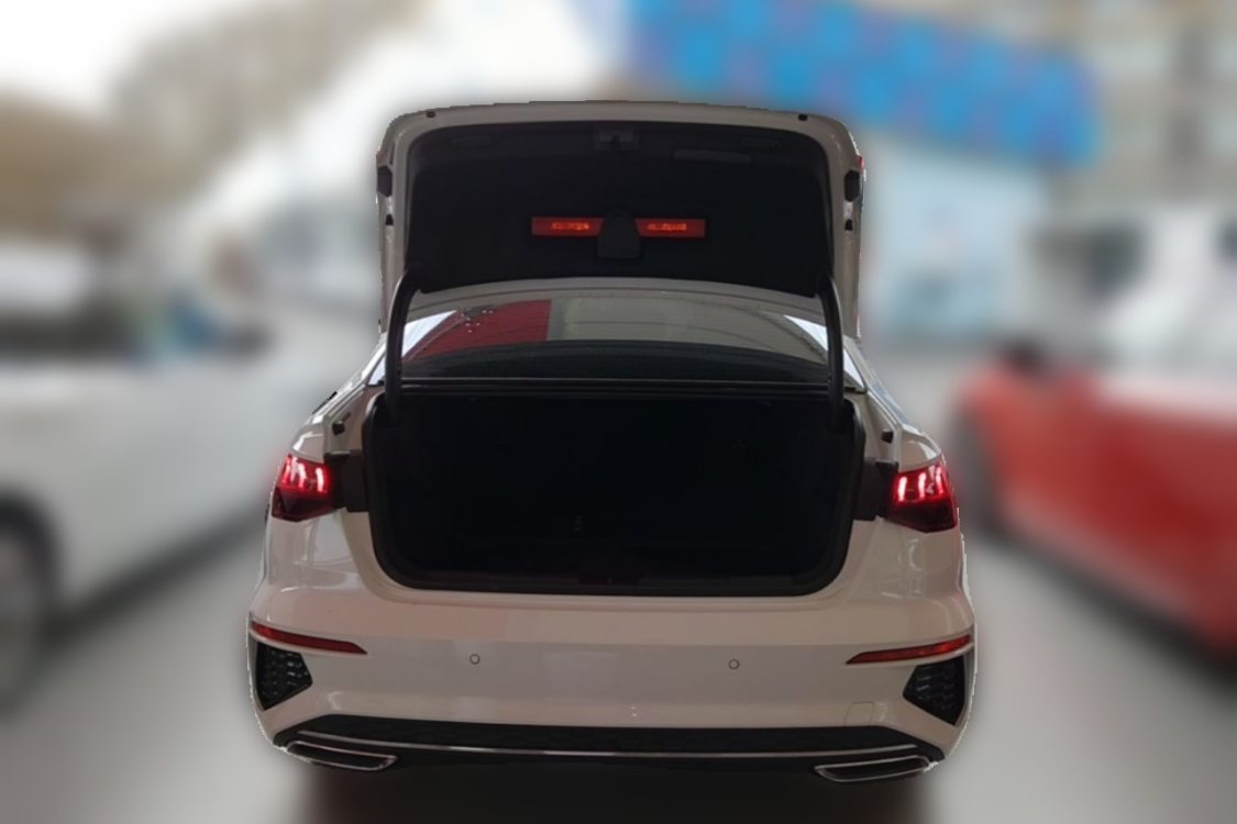 Audi A3 2024 immagine di auto #5