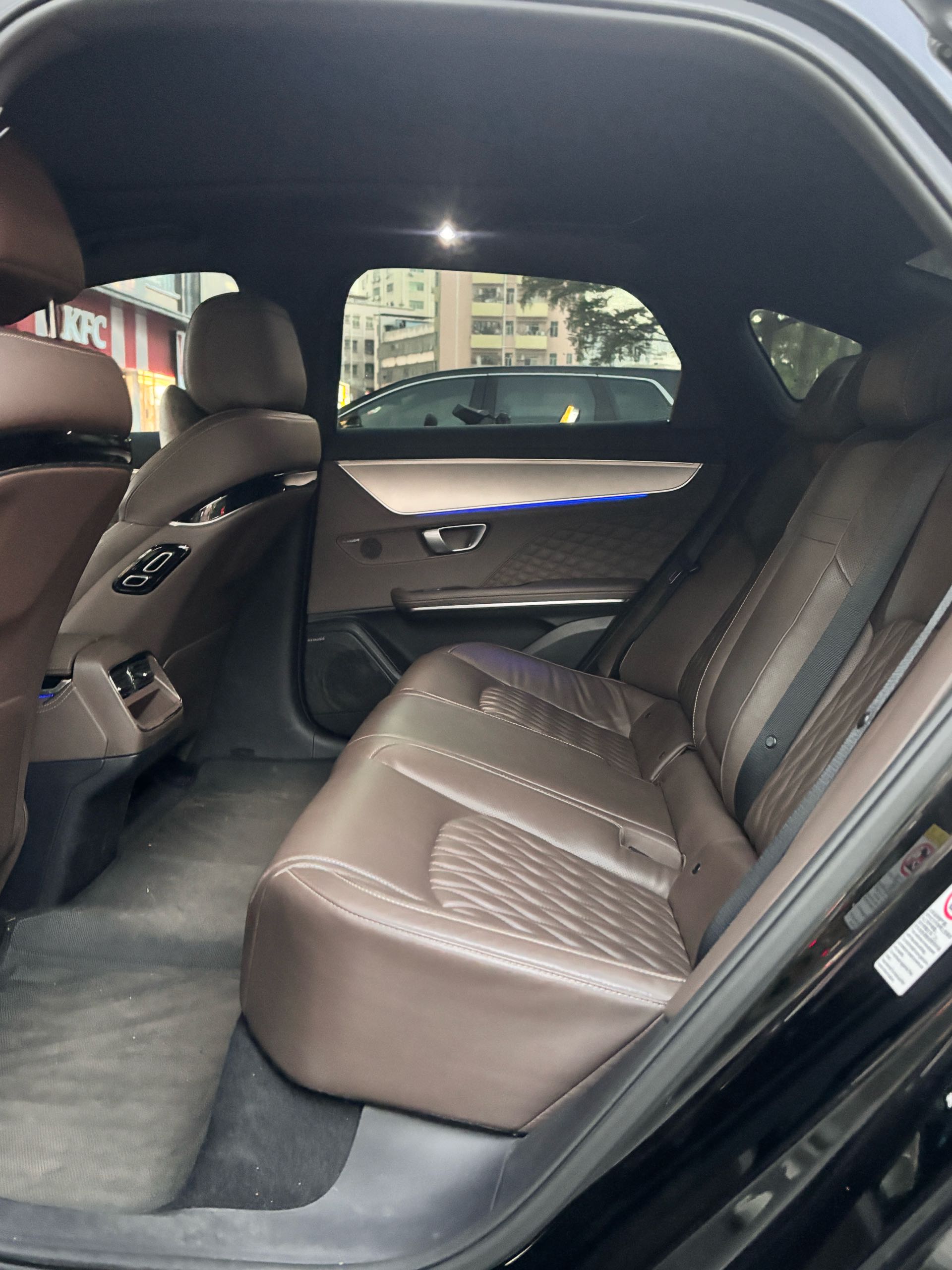 BYD Han 2023 car image #4