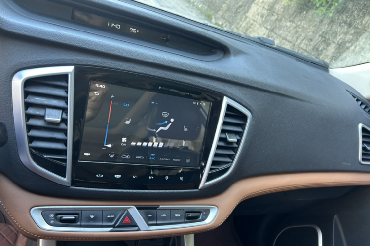 GEELY Vision X6 2018 #13 GEELY Vision X6 2018 car image #13