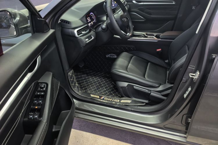 GEELY Emgrand 2023 car image #9