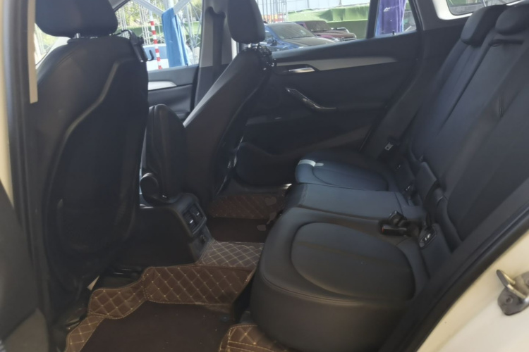 BMW X1 2016 immagine di auto #17