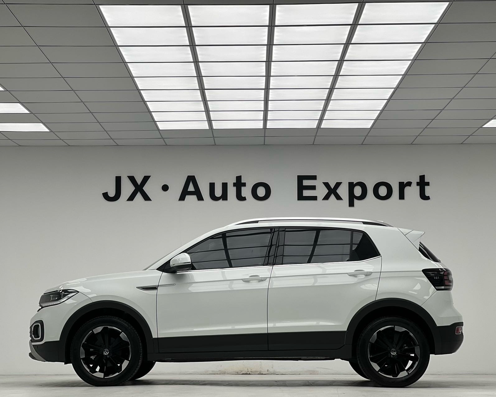 Volkswagen Tacqua 2022 imagem de carro #16