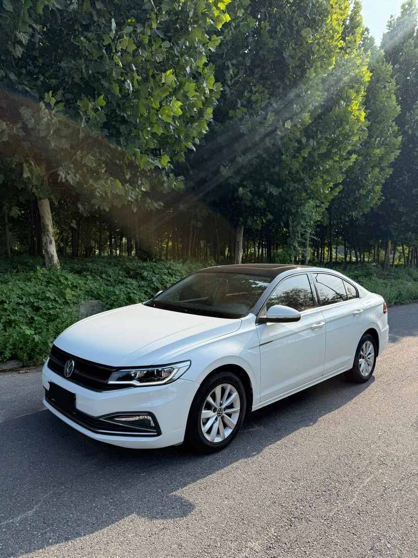 Volkswagen Bora 2022 car image 