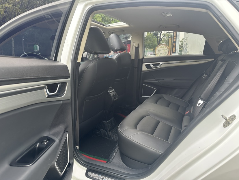 GEELY Emgrand GL 2017 car image #6