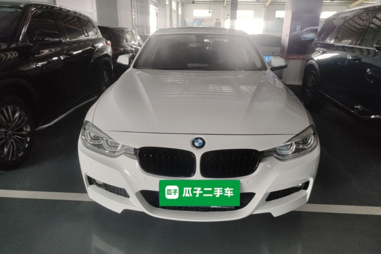BMW 3 Series 2019 #3 BMW 3 Series 2019 car image #3