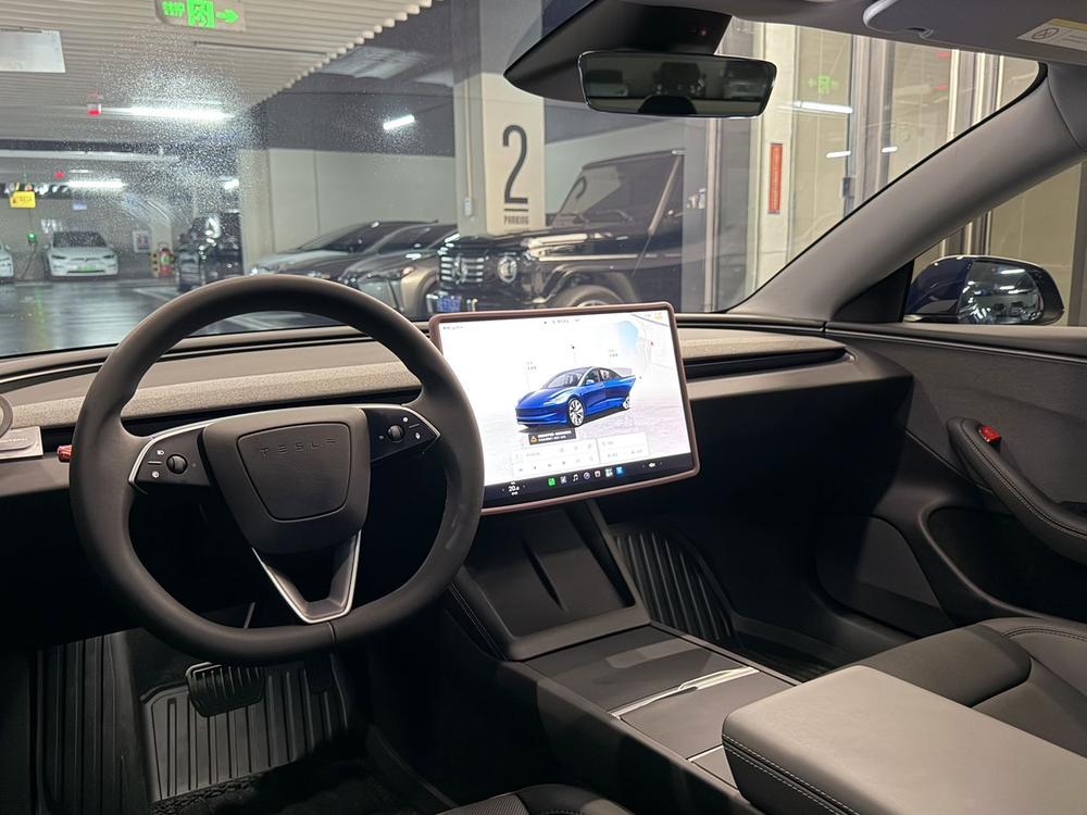 Tesla Model 3 2025 #14 Tesla Model 3 2025 car image #14