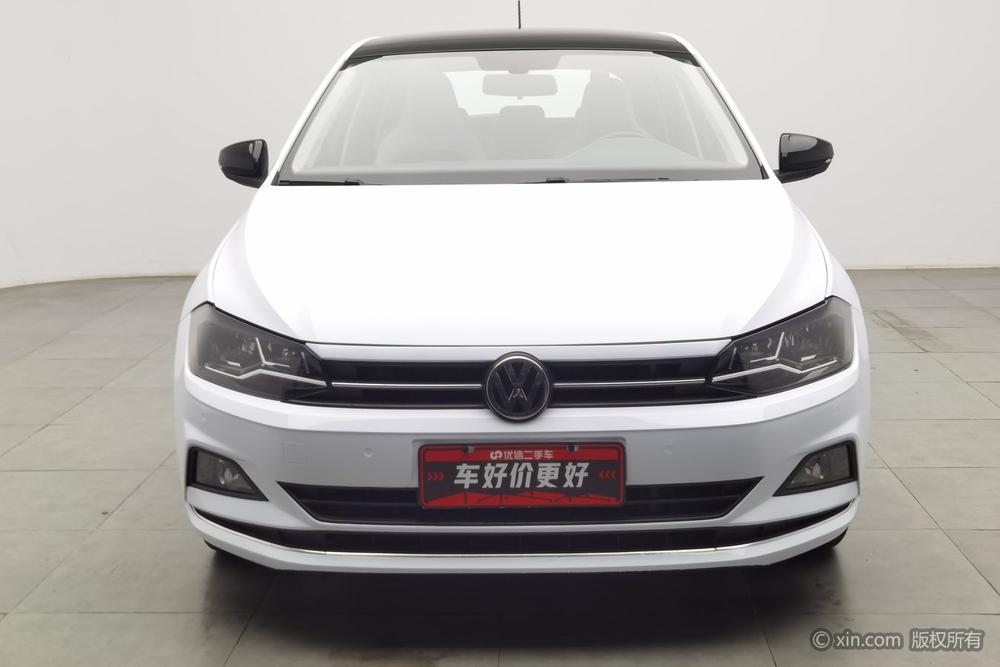 Volkswagen Polo 2020 car image #2