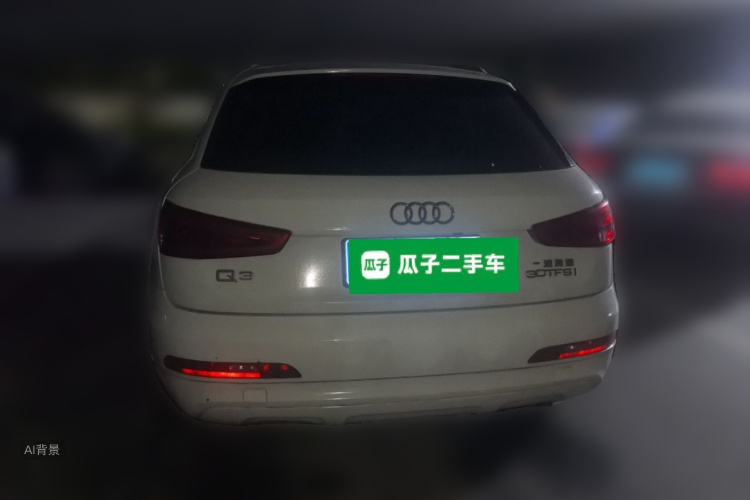 Audi Q3 2016 car image #6