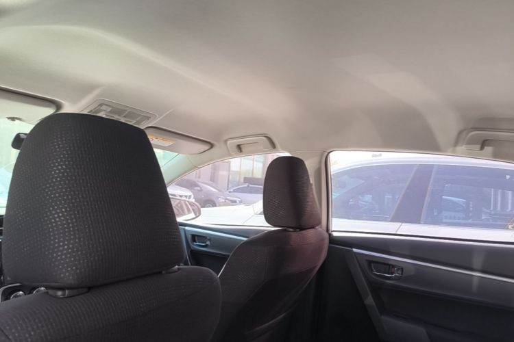 Toyota Corolla 2019 car image #18