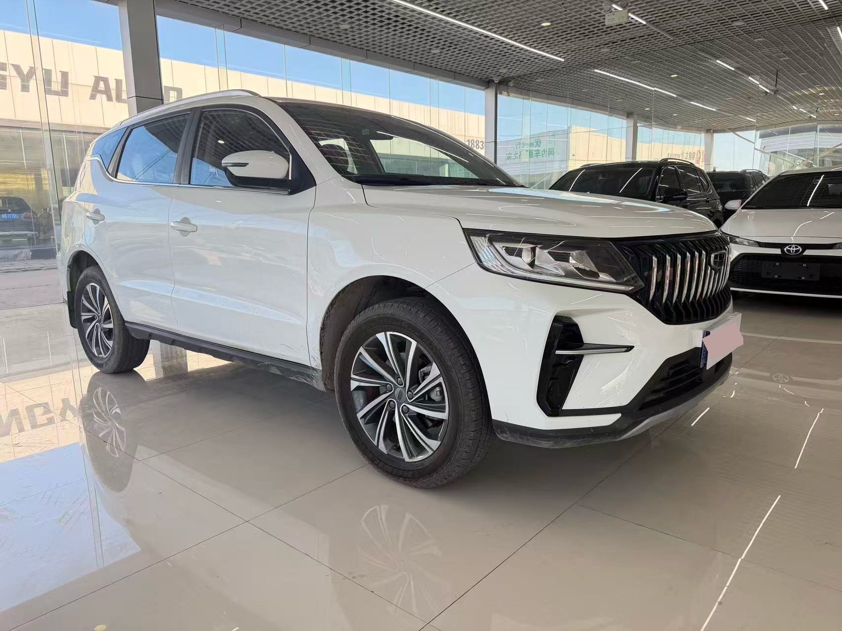 GEELY Vision X6 2022 car image #3