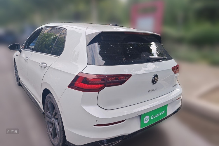 Volkswagen Golf 2021 car image #5