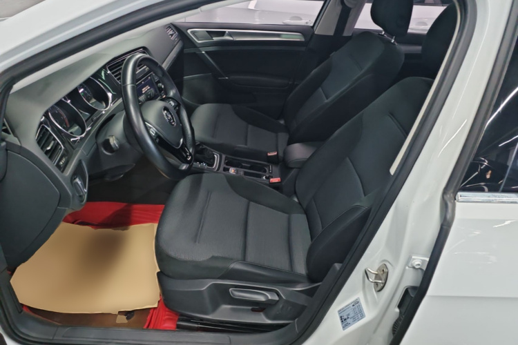 Volkswagen Golf 2018 #19 Volkswagen Golf 2018 car image #19