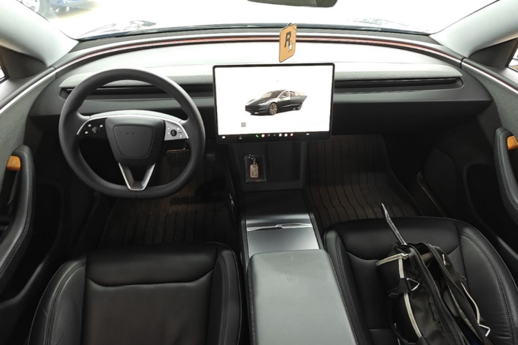 Tesla Model 3 2024 #10 Tesla Model 3 2024 car image #10