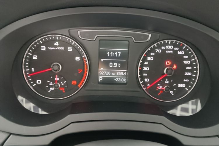Audi Q3 2018 #12 Audi Q3 2018 car image #12