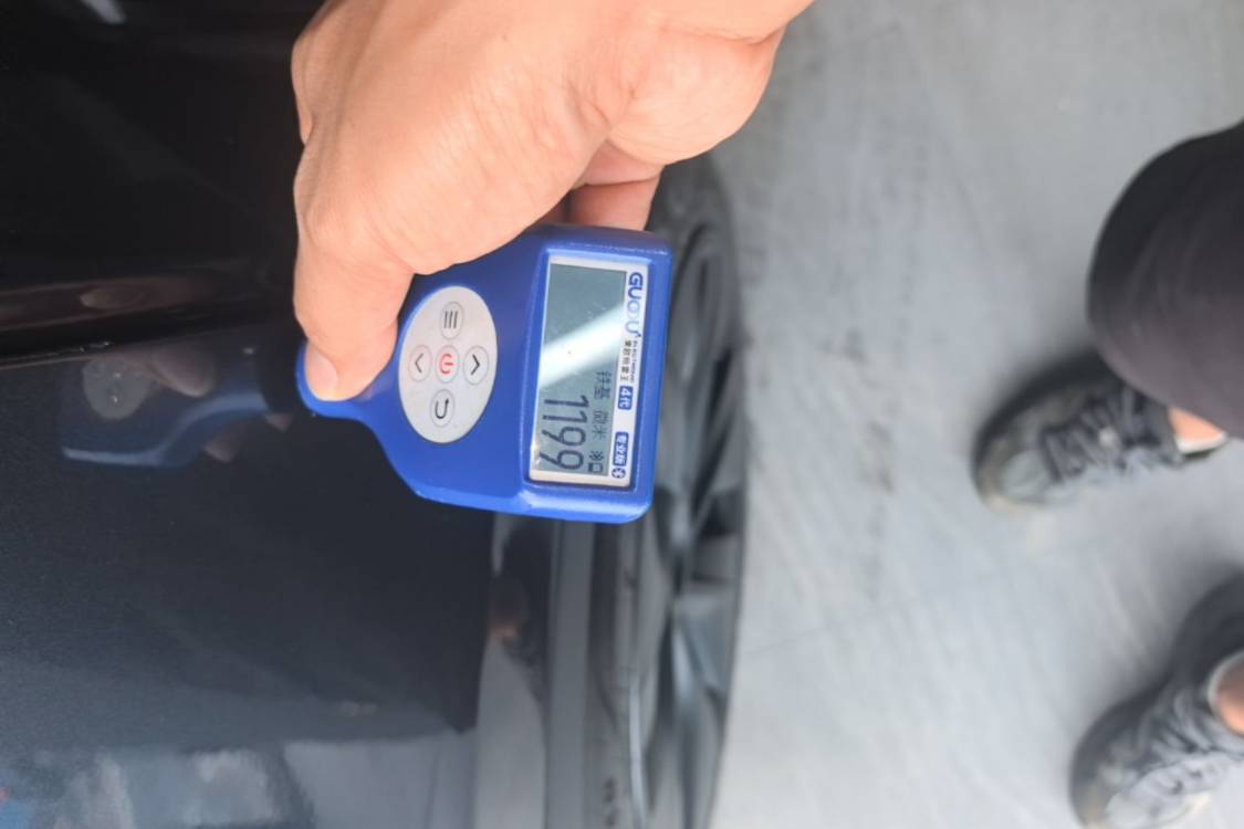 Tesla Model Y 2024 car image #18