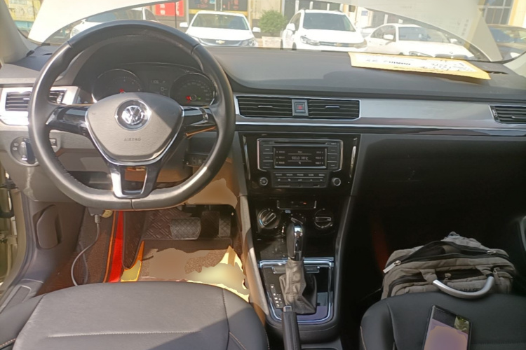 Volkswagen Bora 2016 immagine di auto #11
