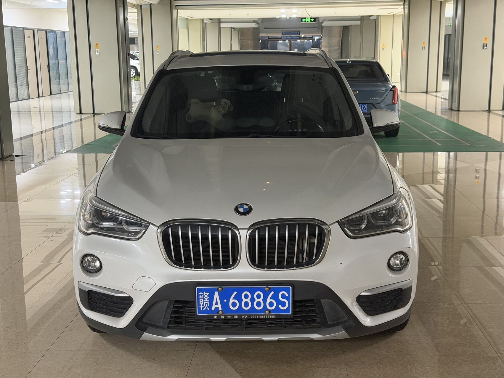 2018 #2 2018 imagen de coche #2