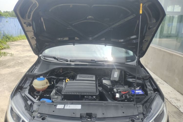 Volkswagen Santana 2017 #20 Volkswagen Santana 2017 car image #20