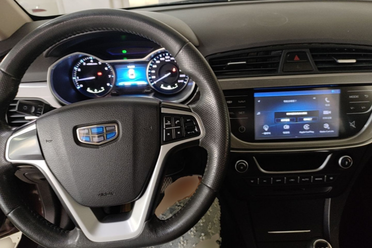 GEELY Emgrand 2018 #10 GEELY Emgrand 2018 car image #10