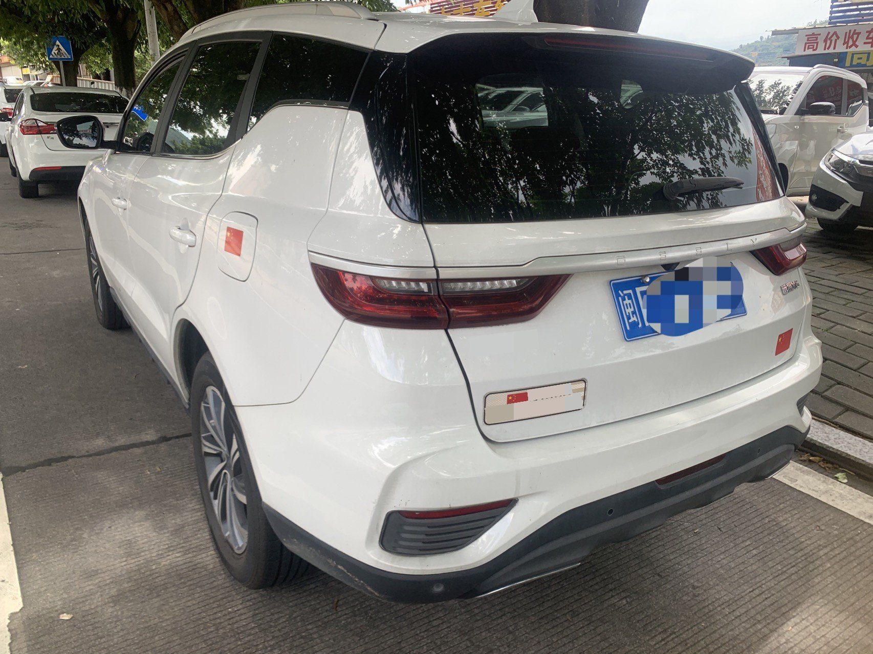 GEELY Vision X6 2020 car image #3