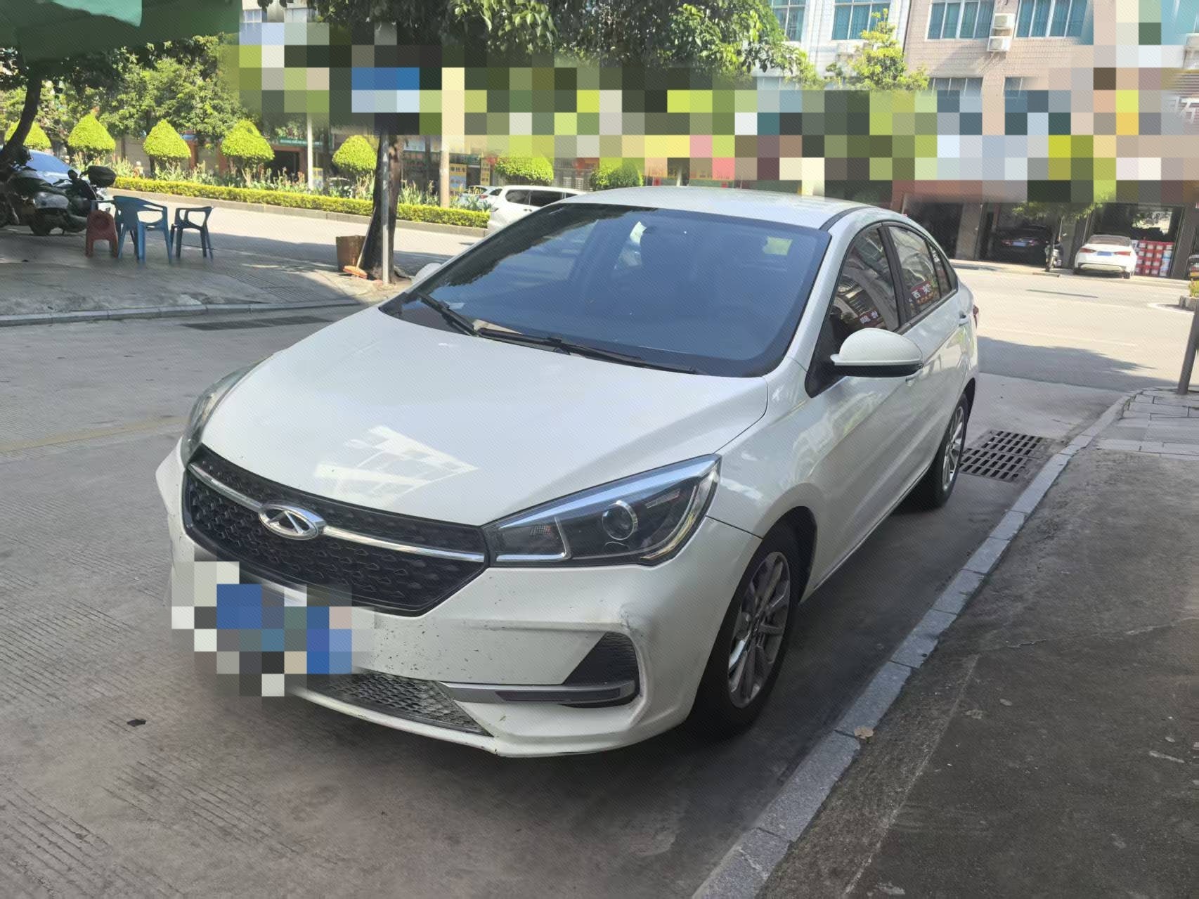 2019 immagine di auto 