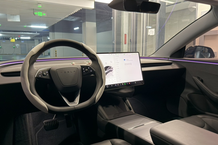 Tesla Model 3 2024 #22 Tesla Model 3 2024 car image #22
