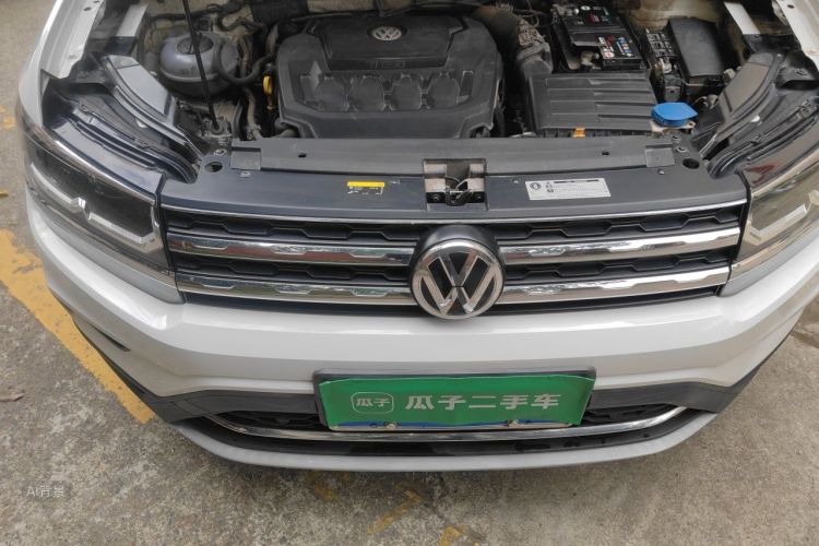 Volkswagen Tharu 2019 car image #22