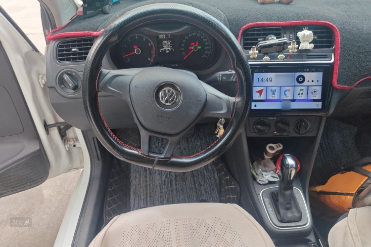 Volkswagen Polo 2018 #12 Volkswagen Polo 2018 car image #12