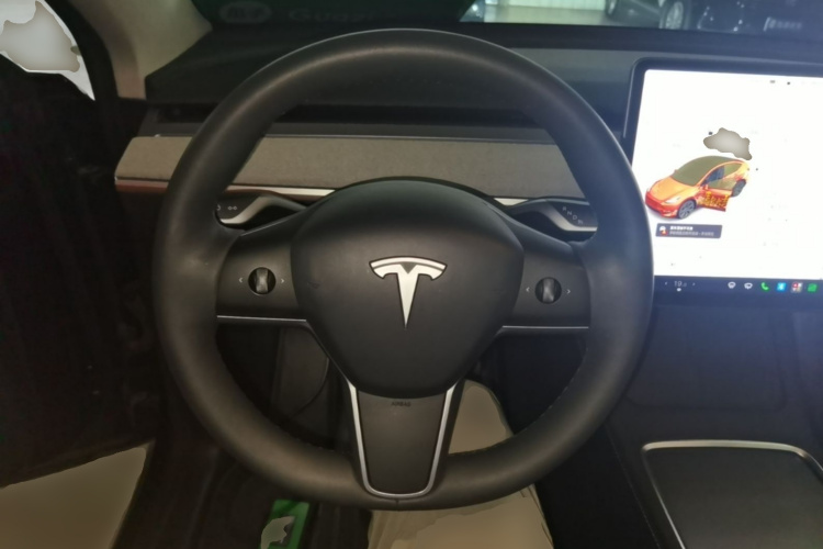 Tesla Model Y 2023 #21 Tesla Model Y 2023 car image #21