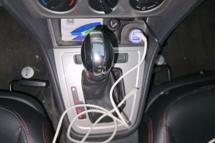 Volkswagen Lavida 2015 car image #14