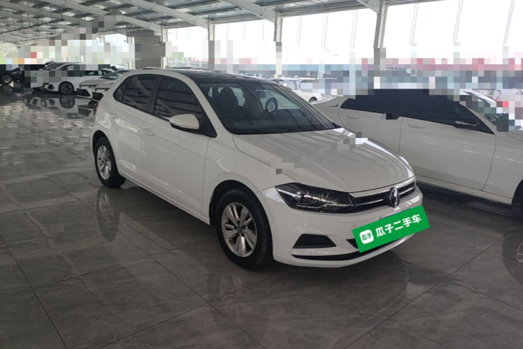 Volkswagen Polo 2021 car image #4