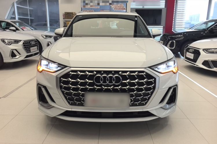 Audi Q3 2024 #3 Audi Q3 2024 immagine di auto #3