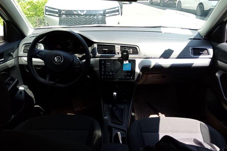 Volkswagen Lavida 2019 #10 Volkswagen Lavida 2019 car image #10