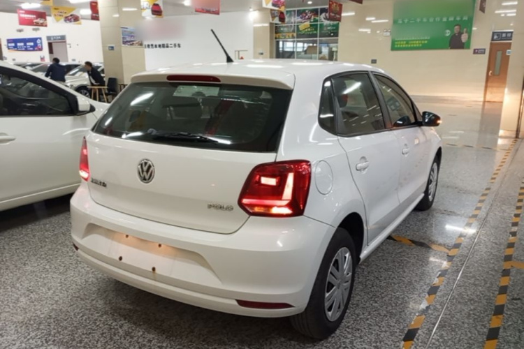 Volkswagen Polo 2016 #7 Volkswagen Polo 2016 car image #7