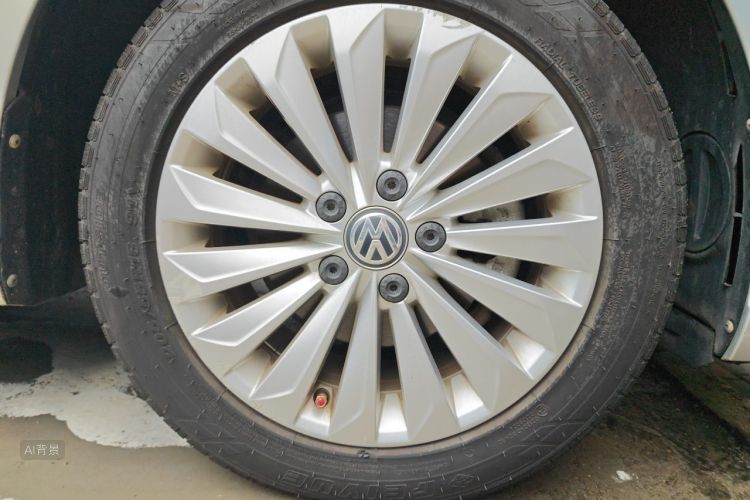 Volkswagen Lavida 2019 car image #9