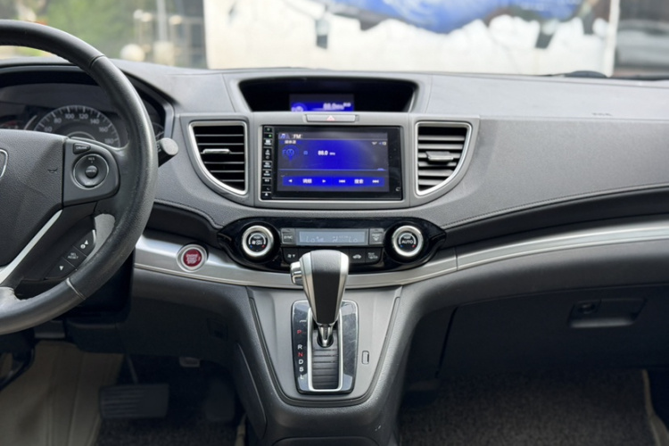 Honda CR-V 2015 car image #22