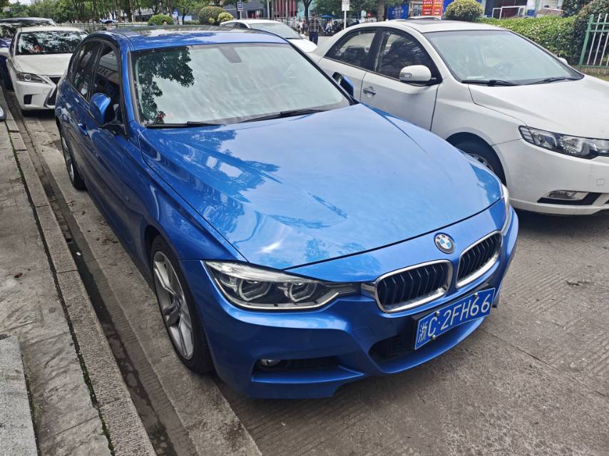 BMW 3 Series 2017 car image #2
