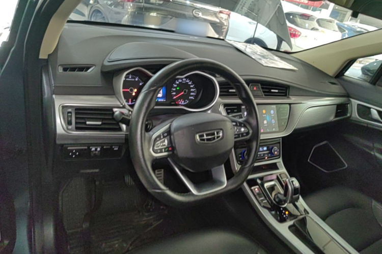 GEELY Emgrand GS 2019 car image #10