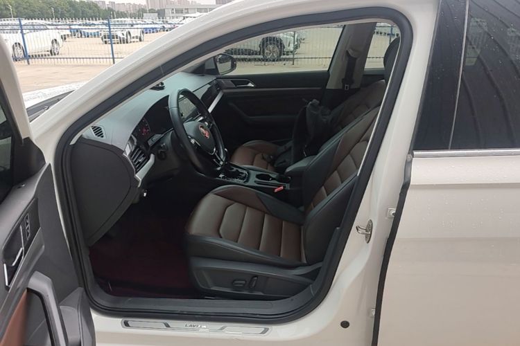 Volkswagen Lavida 2020 car image #15