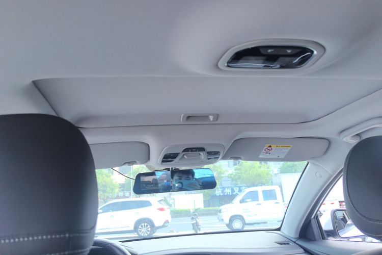 GEELY Emgrand 2021 car image #20