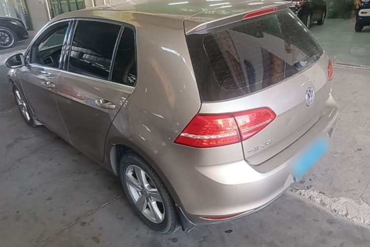 Volkswagen Golf 2015 #5 Volkswagen Golf 2015 صورة سيارة #5