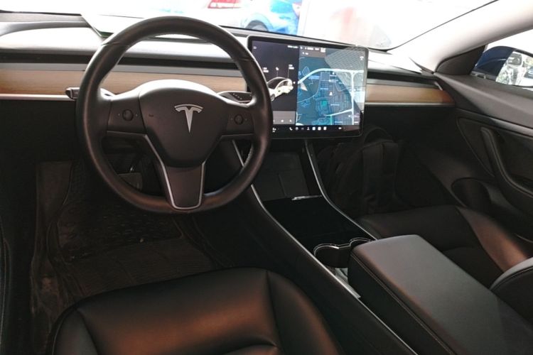 Tesla Model 3 2020 #11 Tesla Model 3 2020 car image #11