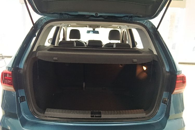 Volkswagen Tharu 2019 #19 Volkswagen Tharu 2019 car image #19