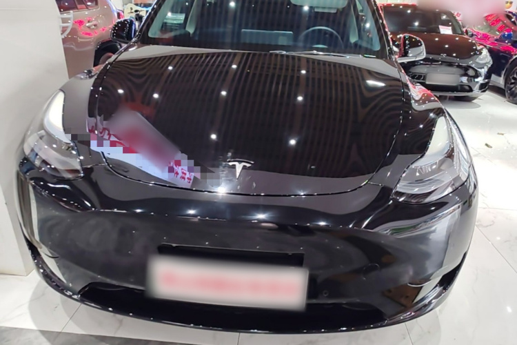 Tesla Model Y 2022 car image #3
