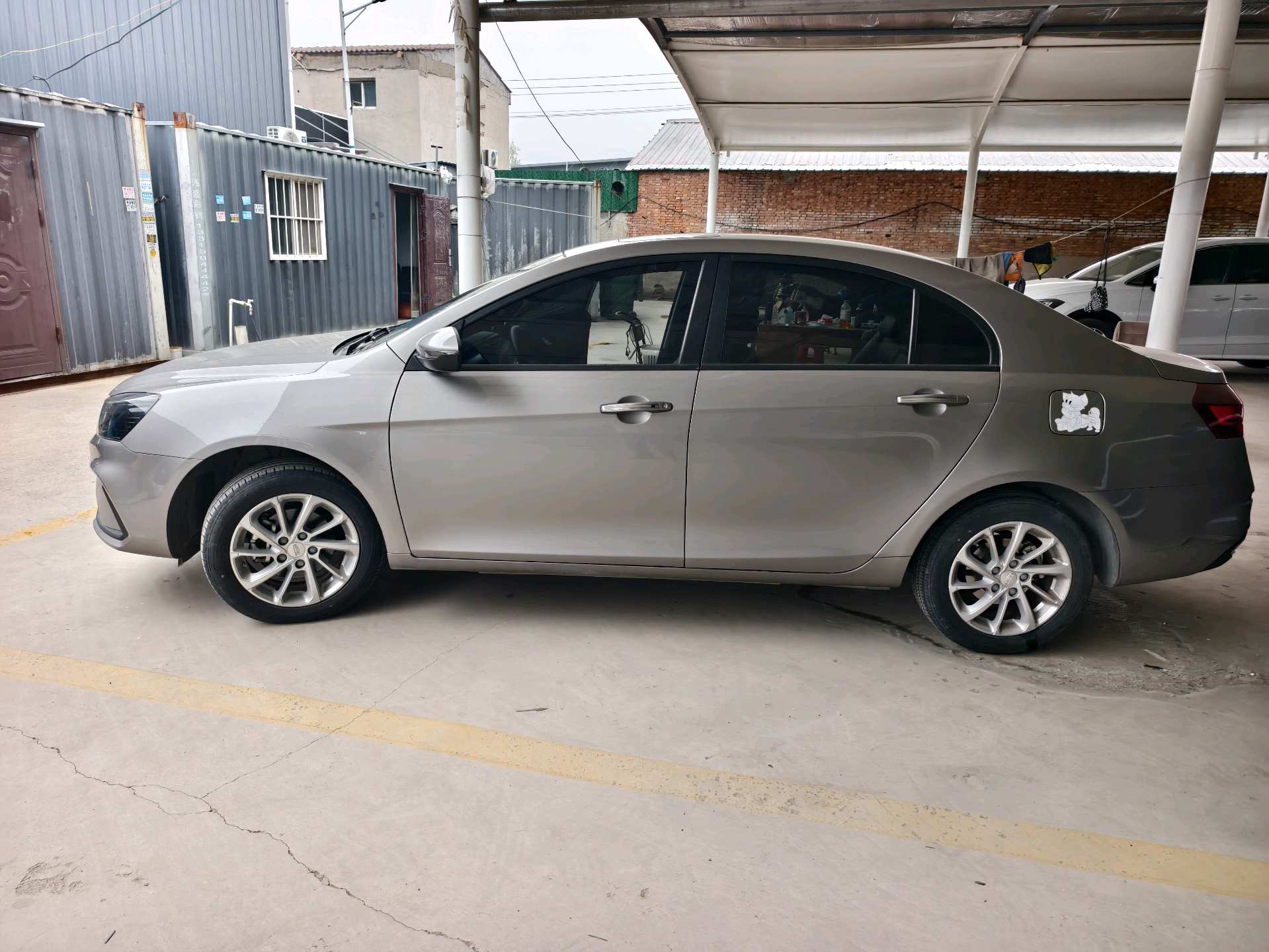 GEELY Emgrand 2022 imagen de coche #7