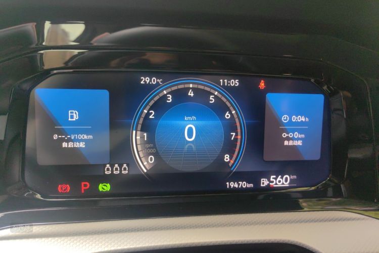 Volkswagen Golf 2021 car image #13
