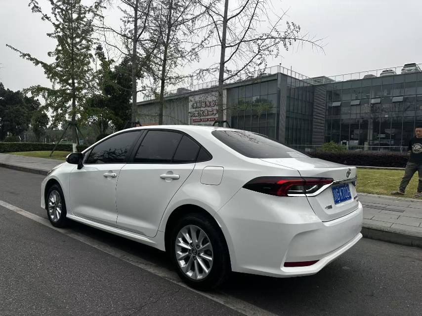 Toyota Corolla 2021 imagen de coche #9