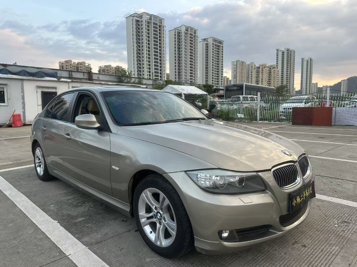 BMW 3 Series 2011 BMW 3 Series 2011 car image